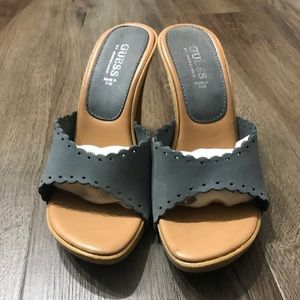 Women’s shoes